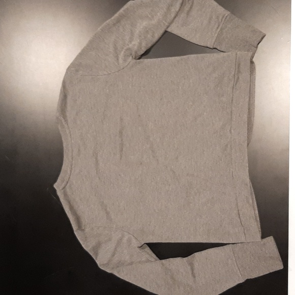 Gray twist front cropped sweatshirt - Picture 4 of 6
